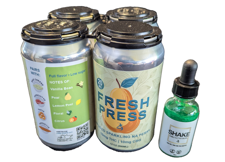 Bundle of a 4-pack of FRESH PRESS and a bottle of SHAKE.